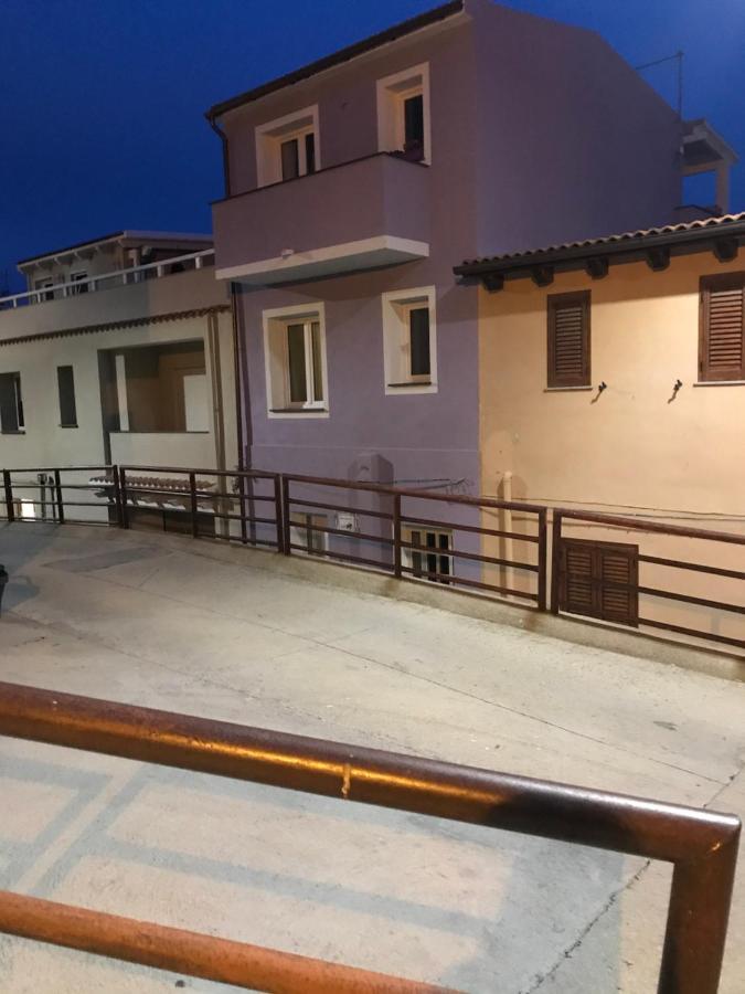 Appartamento Bella’s House Castelsardo Esterno foto